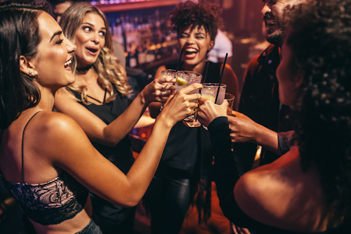 Alcohol Alternatives: The Ultimate Guide to Buzzing Without the Booze